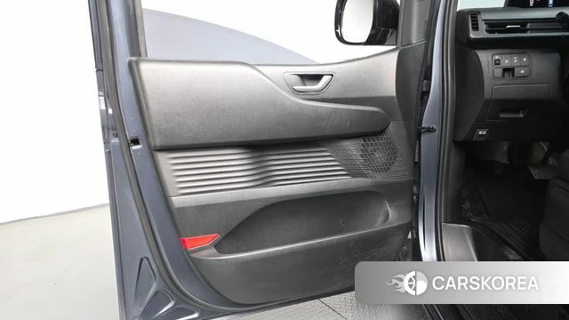 Hyundai Staria id 4480265 из Кореи 17
