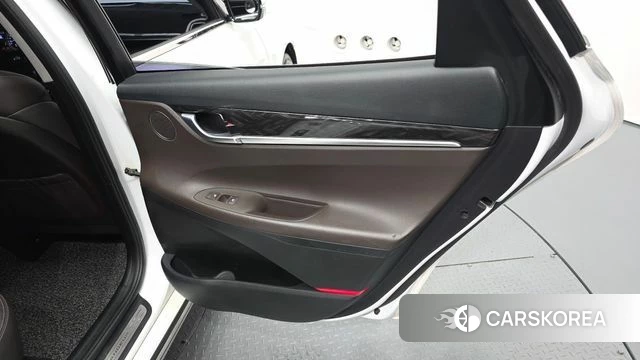 Hyundai Grandeur IG id 4728010 из Кореи 17