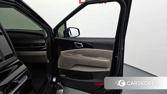 Kia The New Carnival 4th Generation id 4266746 из Кореи 17