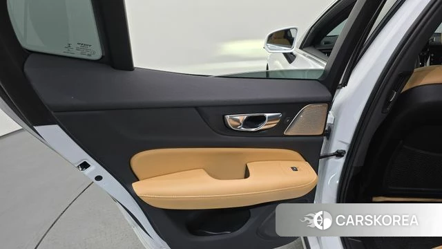 Volvo S60 3rd generation id 4187881 из Кореи 17