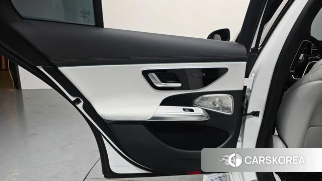 Mercedes-Benz E-Class W214 id 4617390 из Кореи 17