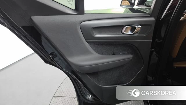 Volvo XC40 id 4377253 из Кореи 17