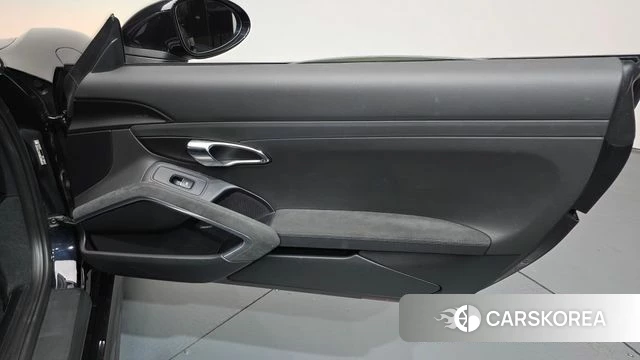 Porsche 718 Cayman id 4837186 из Кореи 17