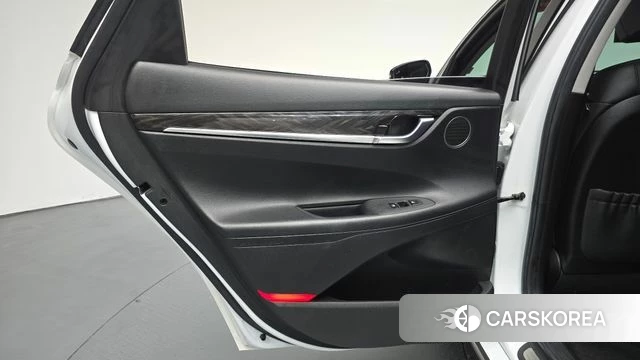 Hyundai Grandeur IG id 4543740 из Кореи 17