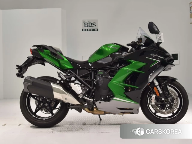 Проданный Kawasaki NINJA H2 SX SE 2023 из Японии