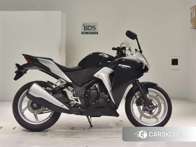 Проданный Honda CBR250R 2011 из Японии, фото 2