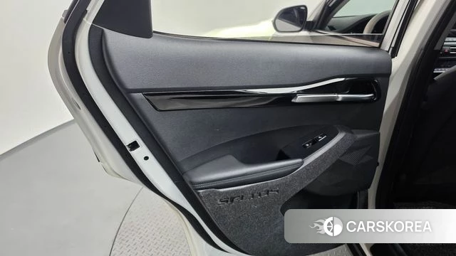 Kia Seltos id 4693321 из Кореи 17