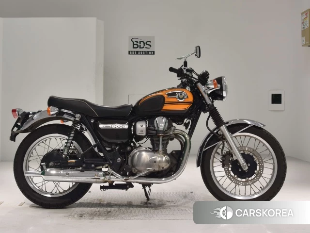 Проданный Kawasaki W800 2016 из Японии
