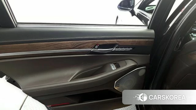 Genesis G90 id 4325411 из Кореи 17