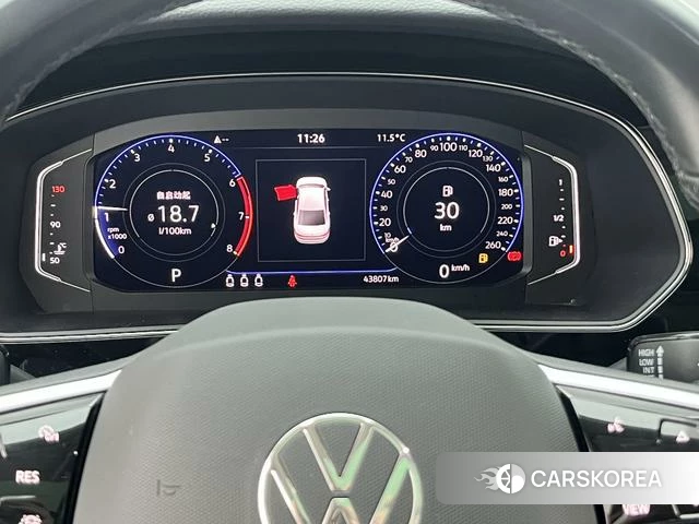 Volkswagen Passat id 4275897 из Китая 17