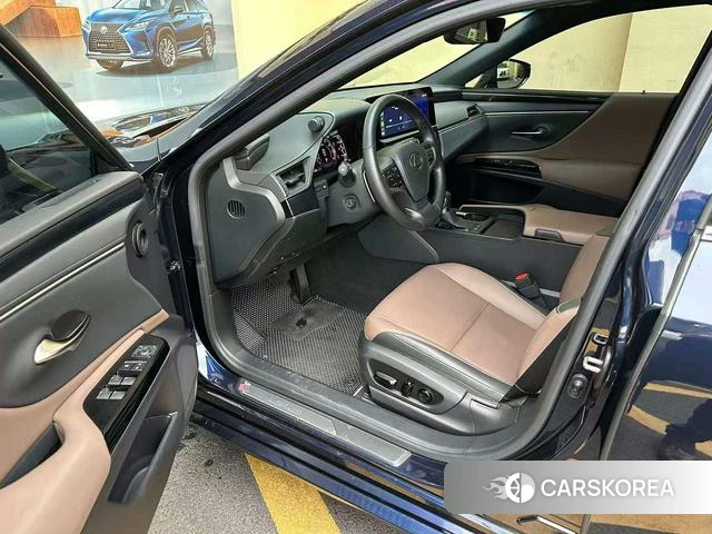 Lexus ES id 4278090 из Китая 17