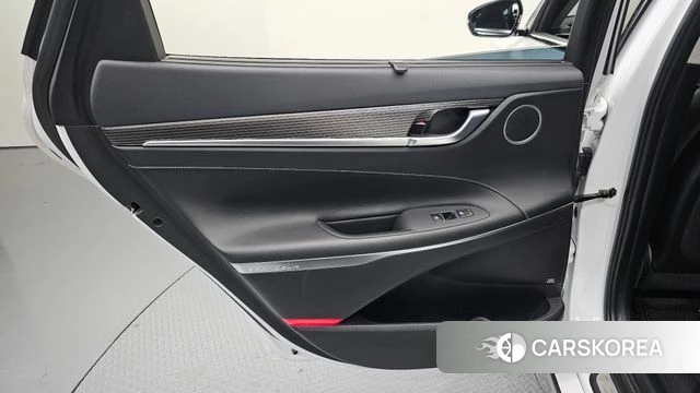 Hyundai Grandeur IG Hybrid id 4647685 из Кореи 17