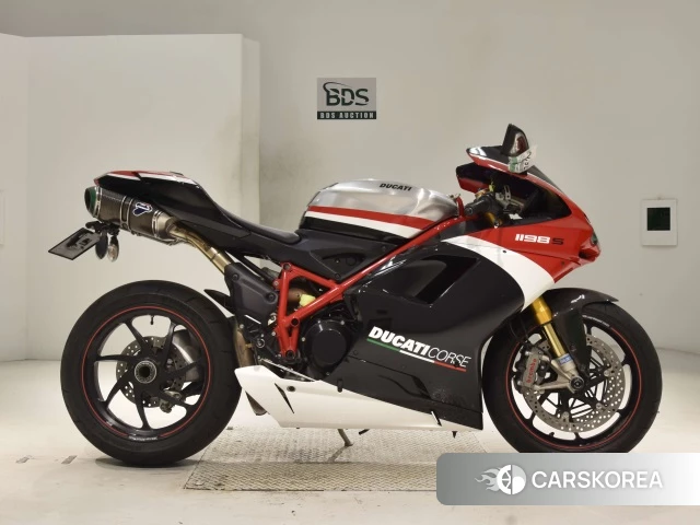 Проданный Ducati 1198 S 2010 из Японии, фото 2