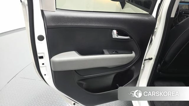 Kia The New Kia Ray id 4494163 из Кореи 17