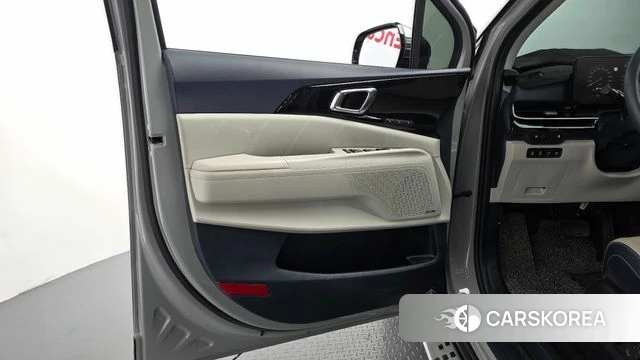 Kia The New Carnival 4th Generation id 4322045 из Кореи 17