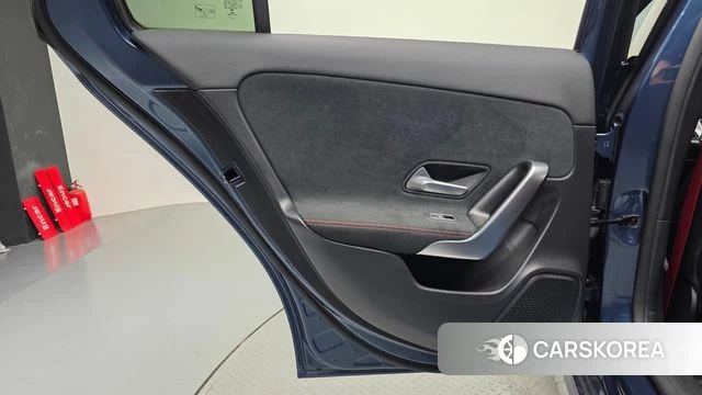 Mercedes-Benz A-Class W177 id 4905225 из Кореи 17