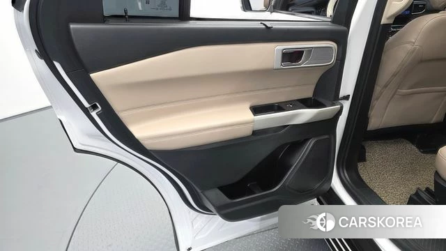 Ford Explorer 6th Generation id 4586202 из Кореи 17