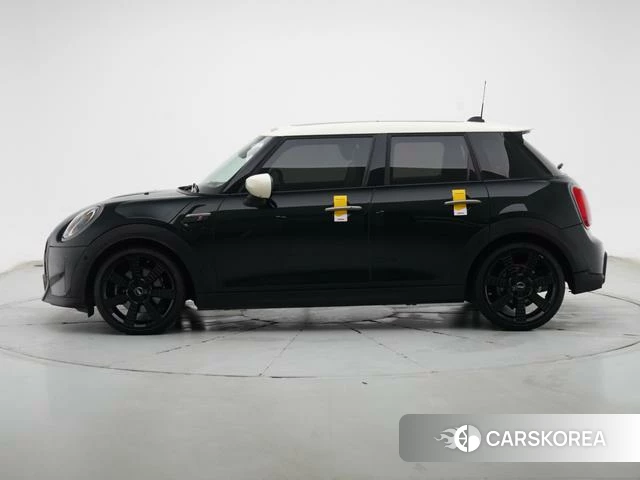 MINI Unknown id 3908814 из Китая 17