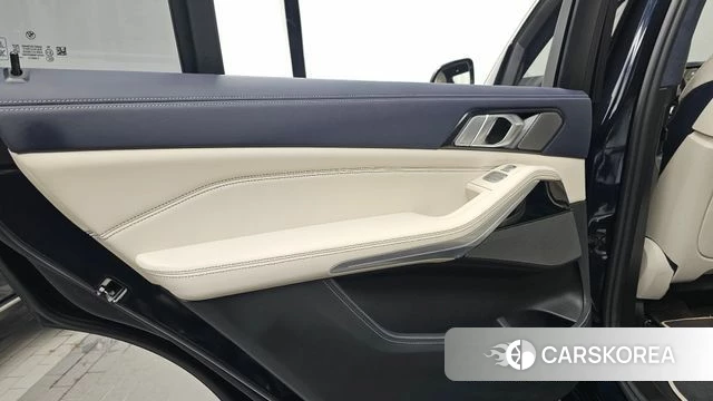 BMW X7 (G07) id 4469713 из Кореи 17