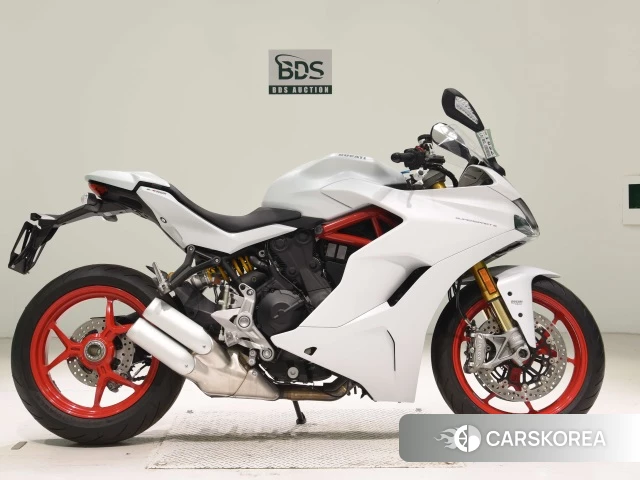 Проданный Ducati SUPERSPORT S 2017 из Японии