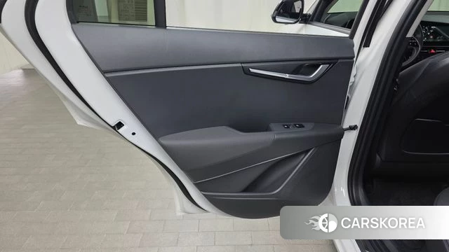 Kia Di Ol Nu Niro id 4413930 из Кореи 17