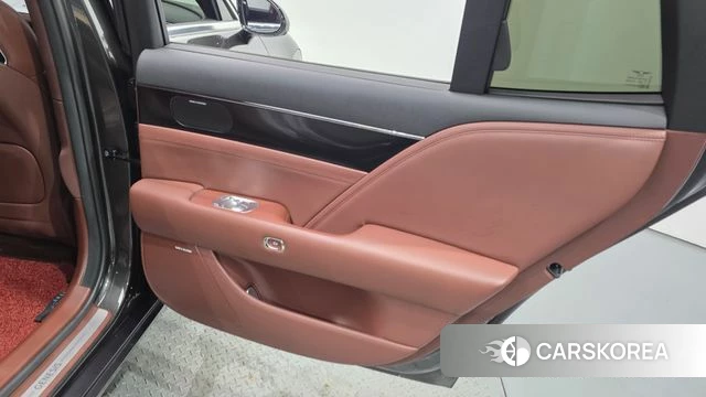 Genesis G90 (RS4) id 4388078 из Кореи 17