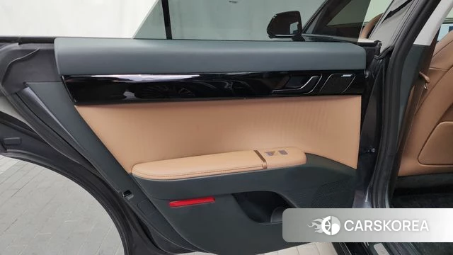 Hyundai Grandeur Hybrid (GN7) id 4427793 из Кореи 17