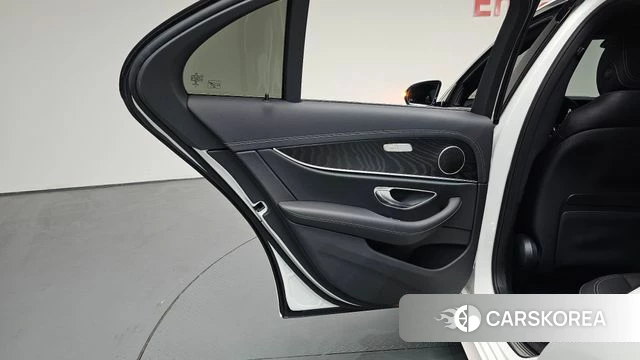 Mercedes-Benz E-Class W213 id 4349837 из Кореи 17