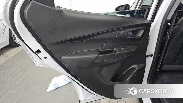 Chevrolet (GM Daewoo) New Bolt EV id 4701641 из Кореи 17