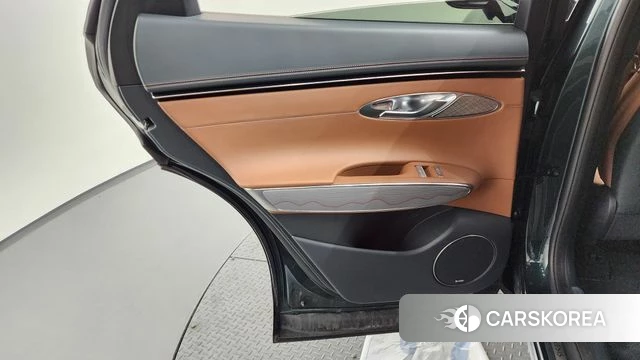 Genesis GV70 id 4593559 из Кореи 17