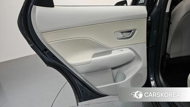 Hyundai Kona (SX2) id 4292608 из Кореи 17