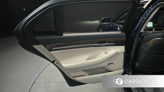 Genesis G90 id 4502294 из Кореи 17