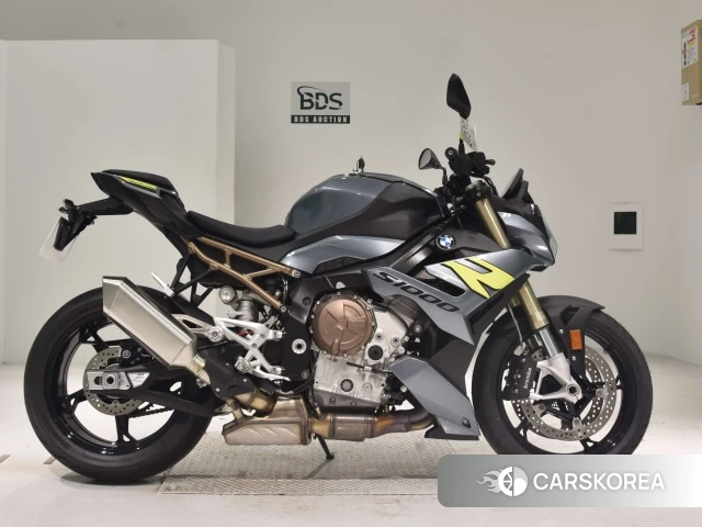 Проданный BMW S1000R 2023 из Японии