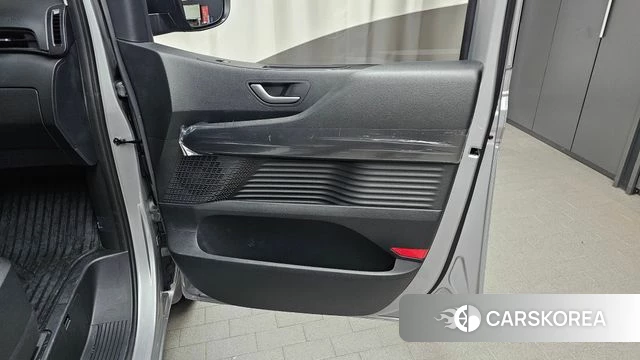 Hyundai Staria id 4194221 из Кореи 17