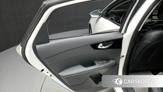 Kia Come New K3 id 4424836 из Кореи 17