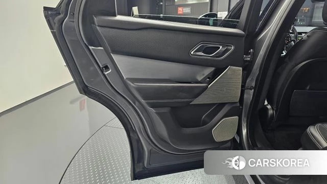 Land Rover Range Rover Velar id 4424480 из Кореи 17