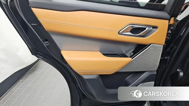 Land Rover Range Rover Velar id 4677667 из Кореи 17