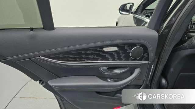Mercedes-Benz E-Class W213 id 4775228 из Кореи 17