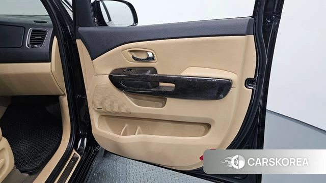 Kia The New Carnival id 4882187 из Кореи 17