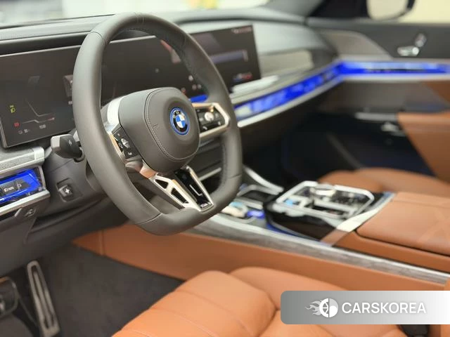 BMW i7 id 3837570 из Китая 17