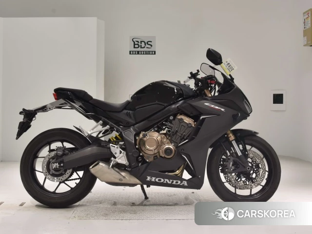 Проданный Honda CBR650R 2021 из Японии