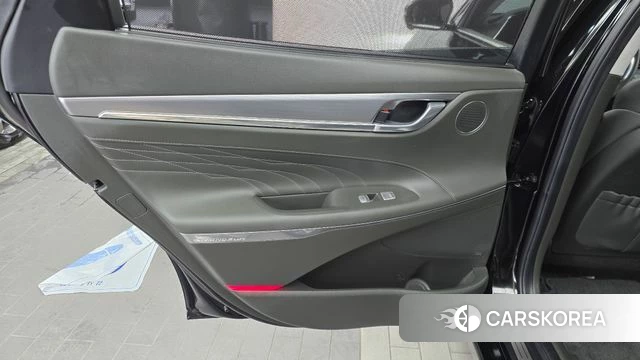 Hyundai The New Grandeur IG Hybrid id 4585565 из Кореи 17