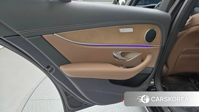 Mercedes-Benz E-Class W213 id 4317130 из Кореи 17