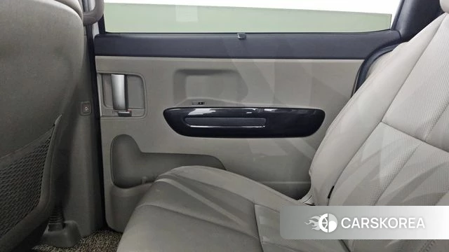 Kia All New Carnival id 4357013 из Кореи 17