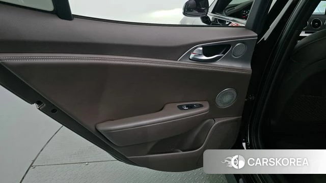 Kia Stinger id 4732705 из Кореи 17