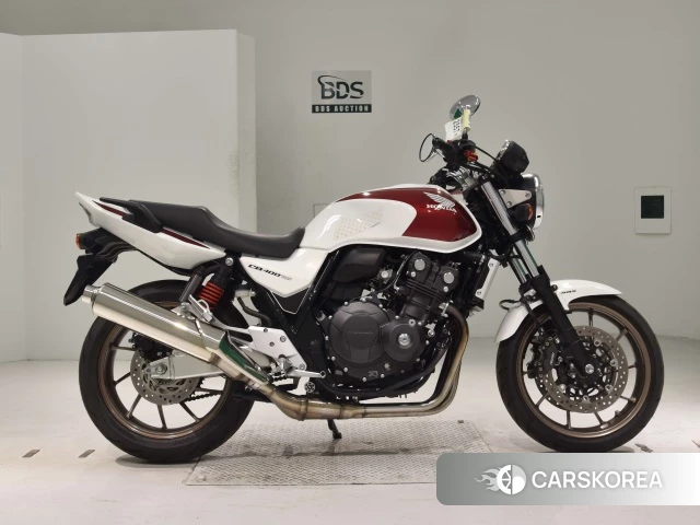 Проданный Honda CB400SF ABS 2017 из Японии, фото 2