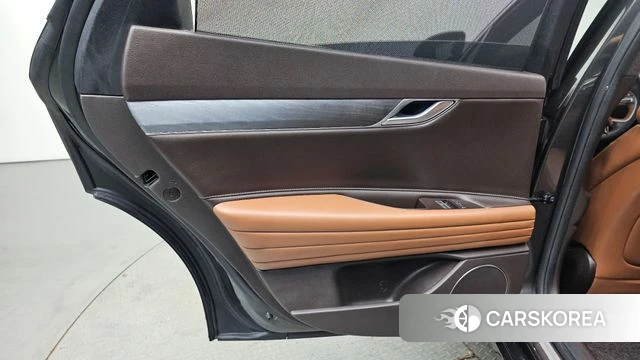 Genesis G80 (RG3) id 4612980 из Кореи 17