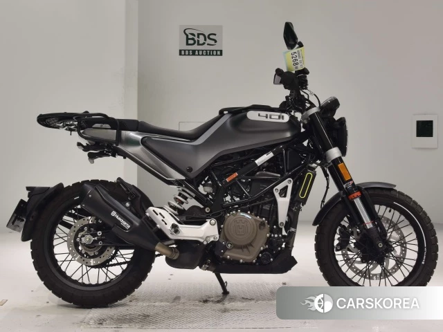 Проданный Husqvarna SVARTPILEN 401 2021 из Японии