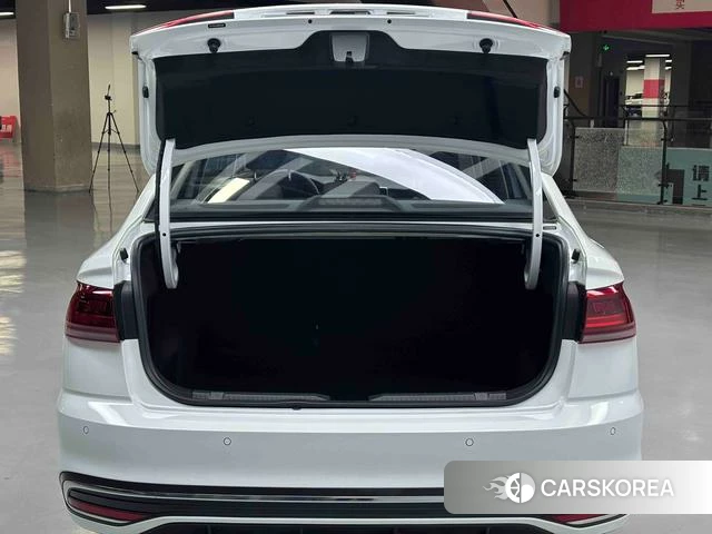 Volkswagen Bora id 4290673 из Китая 17