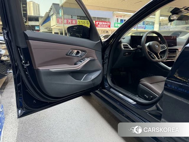 BMW i3 id 4272461 из Китая 17